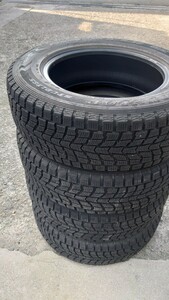 215/65R16DUNLOP グラントレック SJ6スタッドレスC-HRハリアー エクストレイル ヴェルファイアルファード エリシオン エルグランド