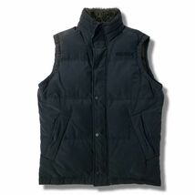 《オススメ◎》HOLLISTER ホリスター★ワンポイント*ダウンベストジャケット*ネイビー*サイズL(MW2626)◆S80_画像1