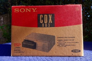 美品 SONY製 10連装CDチェンジャー CDX-805