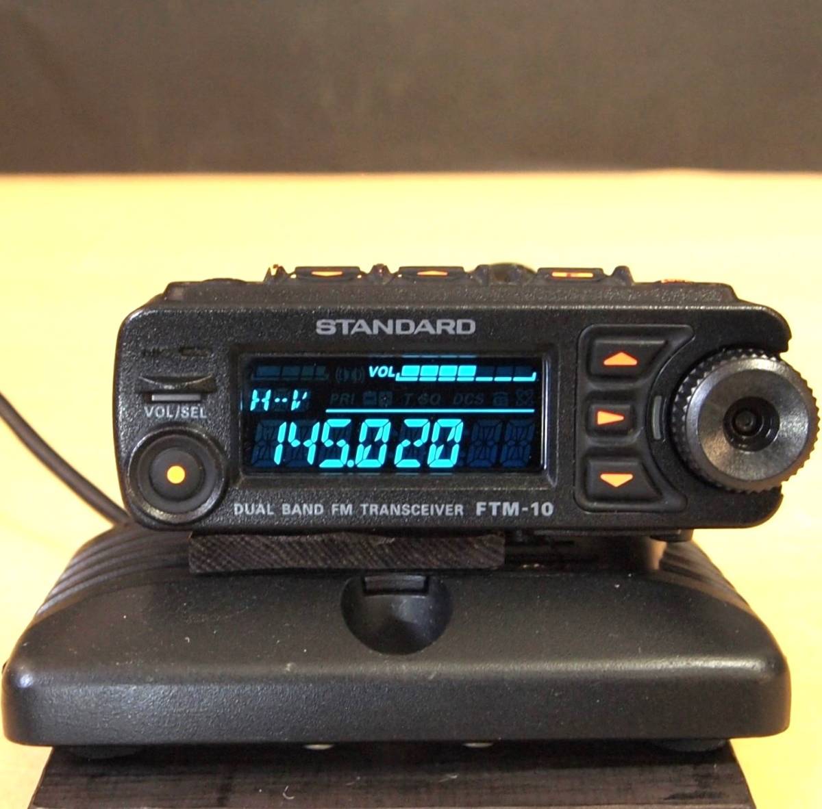 Yahoo!オークション -「yaesu ftm-10s」の落札相場・落札価格