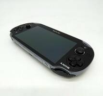 PlayStation Vita (プレイステーション ヴィータ) 3G/Wi‐Fiモデル クリスタル・ブラック (初回限定版) (PCH-1100 AA01)_画像7