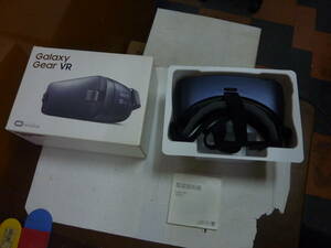 [ Galaxy Gear VR SM-R323 ] Powered by oculus 本体約20㎝ 送料無料