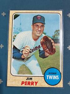 1968 Topps Baseball #393 Jim Perry 3 Time All Star selection, 1970 AL Cy Young Award