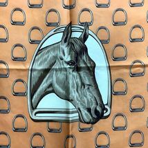 CELINE セリーヌ シルク100% スカーフ 大判 馬 イタリア製 82×84_画像2