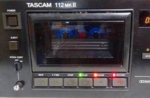 ●ＴＡＳＣＡＭ業務用デッキ　１１２MKⅡ、１１２RMKⅡ 等　動作不具合品の修理を承ります（テープの取り出し、ギアのみ購入も可）