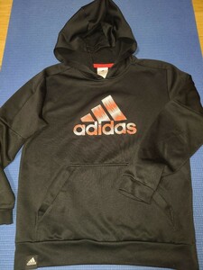 adidas 男児向け パーカー 黒 150　