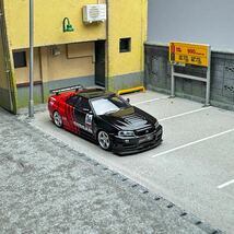 1/64 TIMEMICRO NISSAN 日産　GTR R34 ボンネット開閉可能　advan アドバン　フィギュア付き_画像3