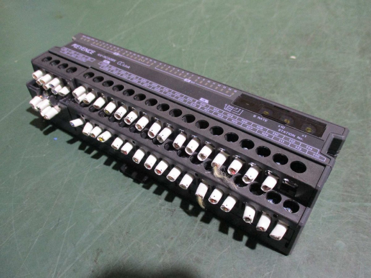 中古KEYENCE プログラマブルコントローラ アナログ入力ユニット KV-RC32BX 24V(BAXR41214B020) 中古KEYENCE プログラマブルコントローラ アナログ入力ユニット KV-RC32BX 24V(BAXR41214B020)