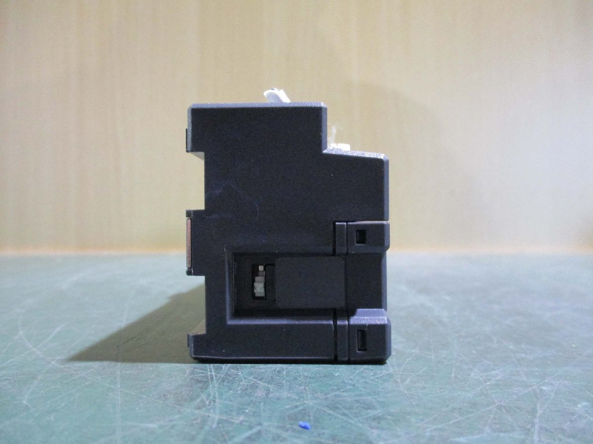 中古KEYENCE プログラマブルコントローラ アナログ入力ユニット KV-RC32BX 24V(BAXR41214B020) 中古KEYENCE プログラマブルコントローラ アナログ入力ユニット KV-RC32BX 24V(BAXR41214B020)