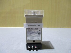 中古OMRON E5C2-R20P 電子温度調節器(JABR41129C099)