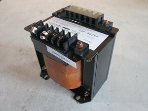 中古 TOYOZUMI isolation transformer SD21-500A CAP 500VA トランス変圧器(JBBR50208E002)