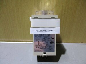 新古 OMRON TEMPERATURE CONTROLLER E5C2-R40K 電子温度調節器(FAGR50124B072)