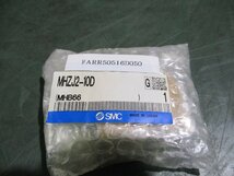 新古 SMC MHZJ2-10D 平行開閉形エアチャック 2個セット(FARR50516D050)_画像2