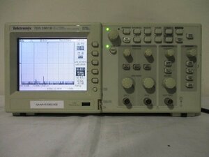 中古 Tektronix ２ch デジタルオシロスコープ TDS1001B 40MHz 500MS/s 通電OK(GAAR41208C002)