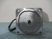 中古ORIENTALMOTOR ユニットタイプスピードコントロールモーター USシリーズ モーター M540-402(FBPR41128A017)_画像4