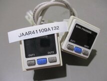 中古 SMC PSE300-M 圧力センサコントローラ 2セット(JAAR41109A132)_画像1