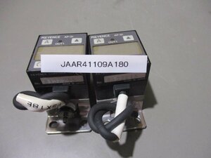 中古 KEYENCE AP-31 2色表示デジタル圧力センサ 2セット(JAAR41109A180)