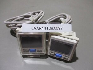 中古 SMC デジタル圧力スイッチ ISE30A-01-N-M 2セット(JAAR41109A097)