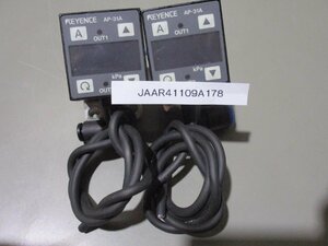 中古 KEYENCE AP-31A 2色表示デジタル圧力センサ 2セット(JAAR41109A178)