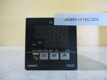 中古OMRON E5CK-QR1 電子温度調節器(JABR41215C324)_画像2