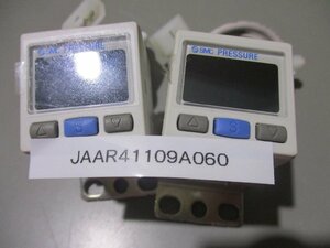 中古 SMC デジタル圧力スイッチ ZSE30A-C6L-N-M 2セット(JAAR41109A060)