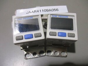 中古 SMC デジタル圧力スイッチ ZSE30A-C6L-N-M 2セット(JAAR41109A056)