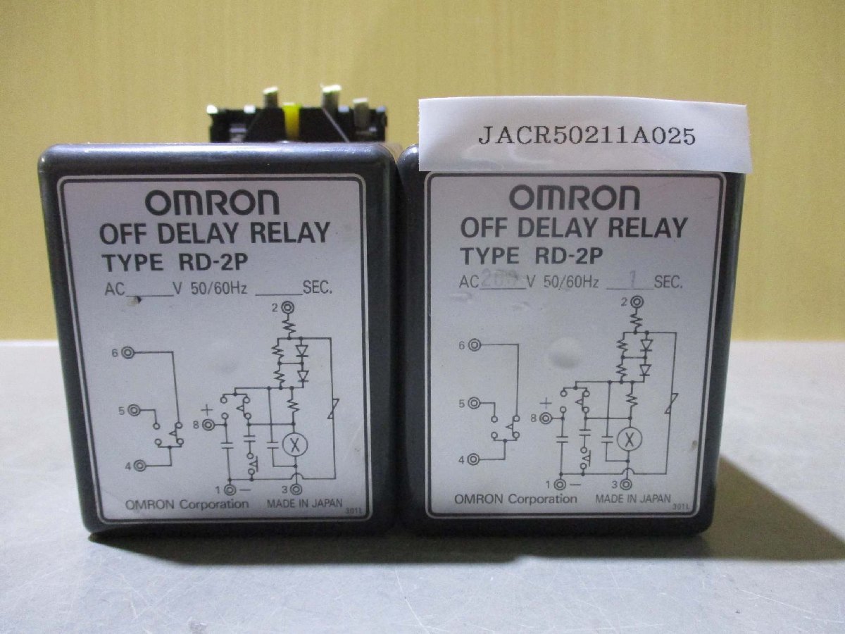 中古 OMRON RD-2P Time relay RD2P AC200V オムロン 2個(JACR50211A025)