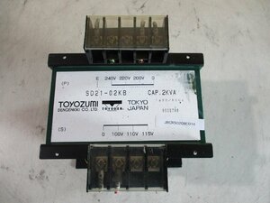 中古 TOYOZUMI isolation transformer SD21-02KB CAP 2KVA トランス変圧器(JBCR50208E014)