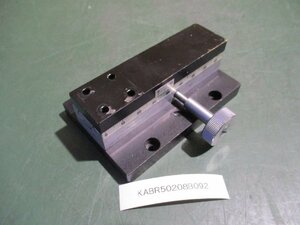 中古 CHUO SEIKI 光学レール 手動ステージ (3.2x5.9x8.8)cm(KABR50208B092)