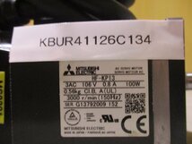 中古 MITSUBISHI AC SERVO MOTOR HF-KP13 AC サーボモーター 100W(KBUR41126C134)_画像2