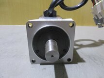 中古 YASKAWA AC SERVO MOTOR SGMAH-02AAA21(KBVR50106C227)_画像4