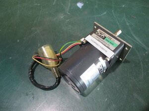 中古 ORIENTAL MOTOR INDUCTION MOTOR 2IK6GN-CW/GEAR HEAD D3081-122(KCAR50110B016)