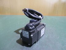 中古 MITSUBISHI AC SERVO MOTOR HF-KP13 AC サーボモーター 100W(KCDR41105C020)_画像2