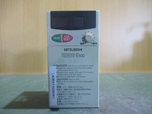 中古 MITSUBISHI FR-E520-0.2K 0.2kW インバーター(LADR41103B061)