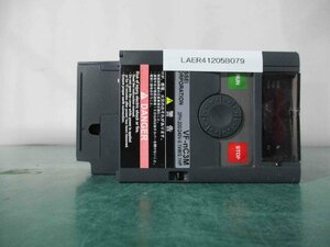 中古 TOSHIBA VFNC3M-2001PY-A30 240V インバーター(LAER41205B079)