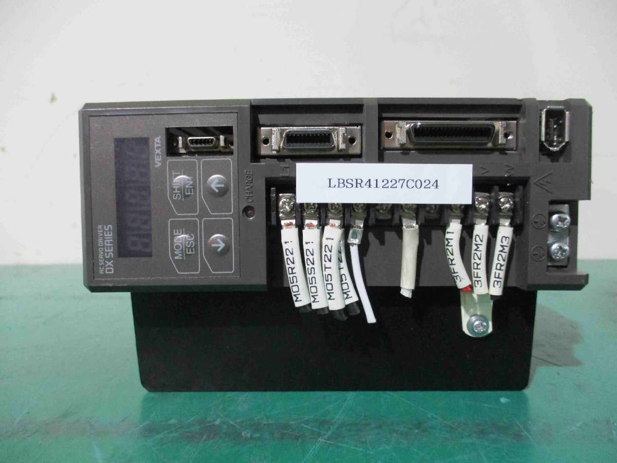 中古 ORIENTAL MOTOR AC SERVO DRIVER DXDL075-S(LBSR41227C024)