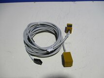 中古 OMRON PROXIMITY SWITCH TL-Q5MC1 角柱型標準タイプ近接セン [2個セット](R50525AAD020)_画像1