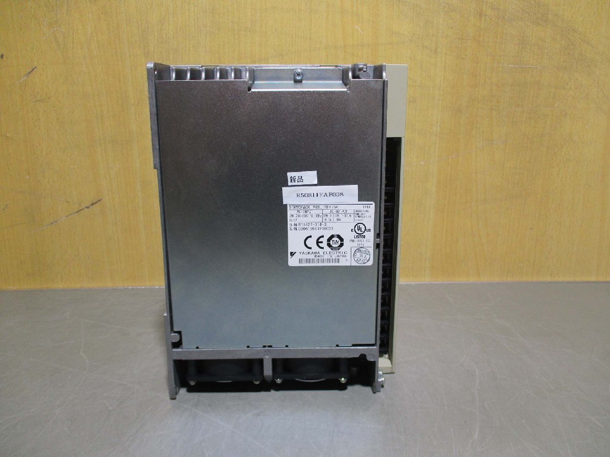 新古 YASKAWA SGDH-20AE SERVO DRIVE(R50811FAF008)