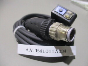 中古 KEYENCE PZ-V31P アンプ内蔵型光電センサ(AATR41011A034)