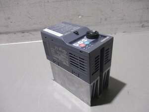 中古 MITSUBISHI FREQROL-D700 INVERTER FR-D720-0.75K インバータ 三相 200V(LAAR40727C082)