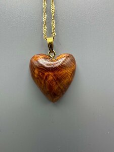  shop . Japanese cedar .. Heart chain necklace * case attaching 