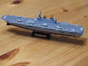 エフトイズ　1/1250　現用艦船キットコレクション　海上自衛隊護衛艦いずも　フルハルVer　完成品
