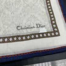 Christian Dior クリスチャンディオール　ハンカチ　ホワイト　ボタニカル柄　ふちネイビー　no.30_画像2