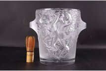 [URA]ラリック(LALIQUE)/美人草図彫ガニメッドワインクーラー/クリスタルガラス/定価45万円/7-11-82　(検索)骨董/硝子/花瓶/花器_画像2