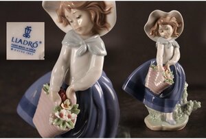 [URA]LLADRO/リヤドロ/きれいな花ばかり/A1/7-s8-216　(検索)骨董/フィギュリン/陶器/人形/陶人形/フィギュア/マイセン