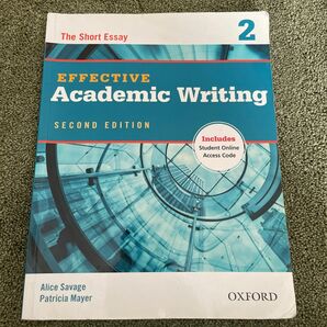Effective Academic Writing: 2nd Edition Level 2