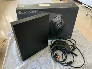 中古 Xbox One X 1TB コンソール CYV-00015