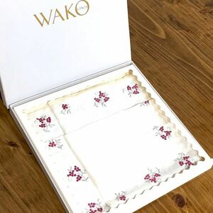 新品 未使用 GINZA WAKO 和光 ハンカチ ハンカチーフ レース 刺繍 花柄 ブランド ホワイト 白 繊細 可愛い おしゃれ シンプル 上品 箱付き