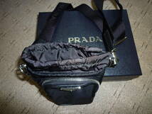 PRADA　Re-Nylon スマートフォンケース_画像3