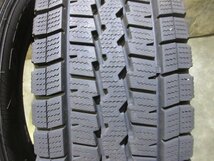 7688N4A〇　195/80R15　107/105L　LT　スタッドレス　2本 ダンロップ　WINTERMAXX SV01　2022年製 　バリ山　【本州四国九州送料無料】_画像4